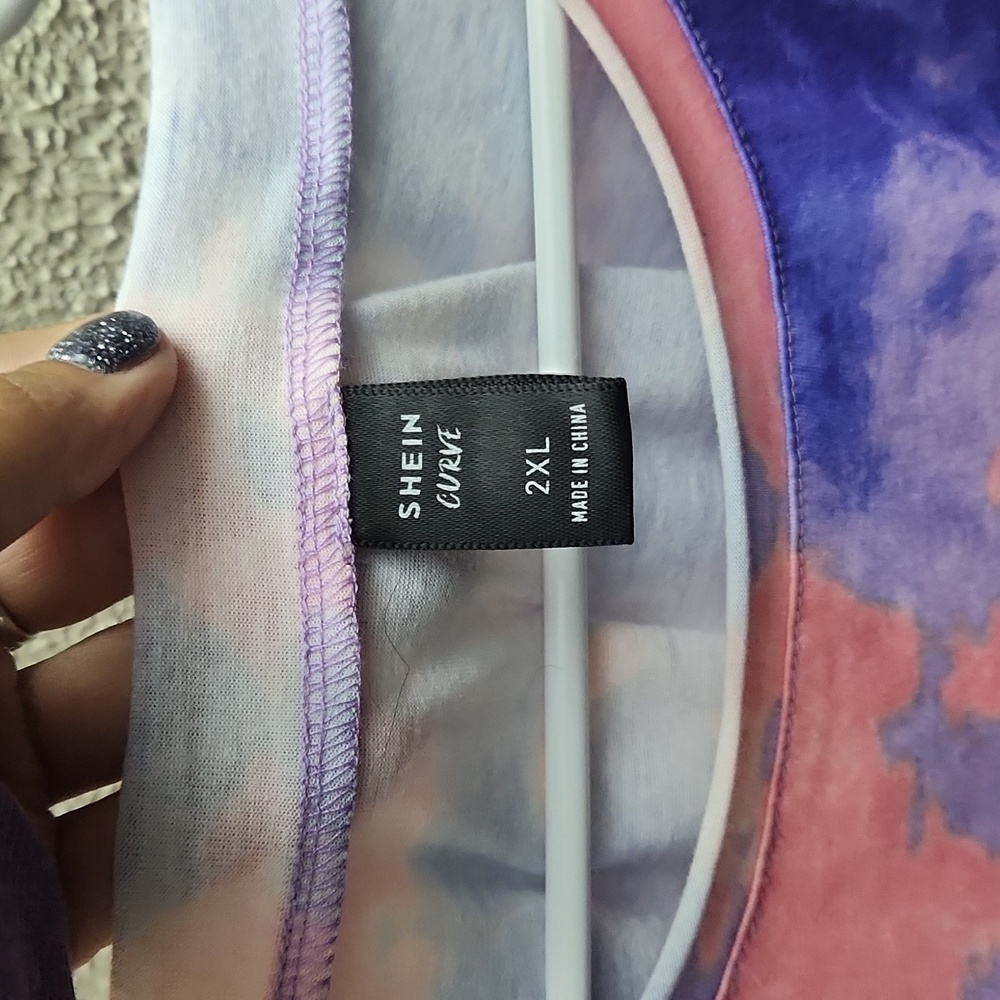 🔴 3 for $12 Shein Curve 2xl pink and purple tye dye - Picture 3 of 4